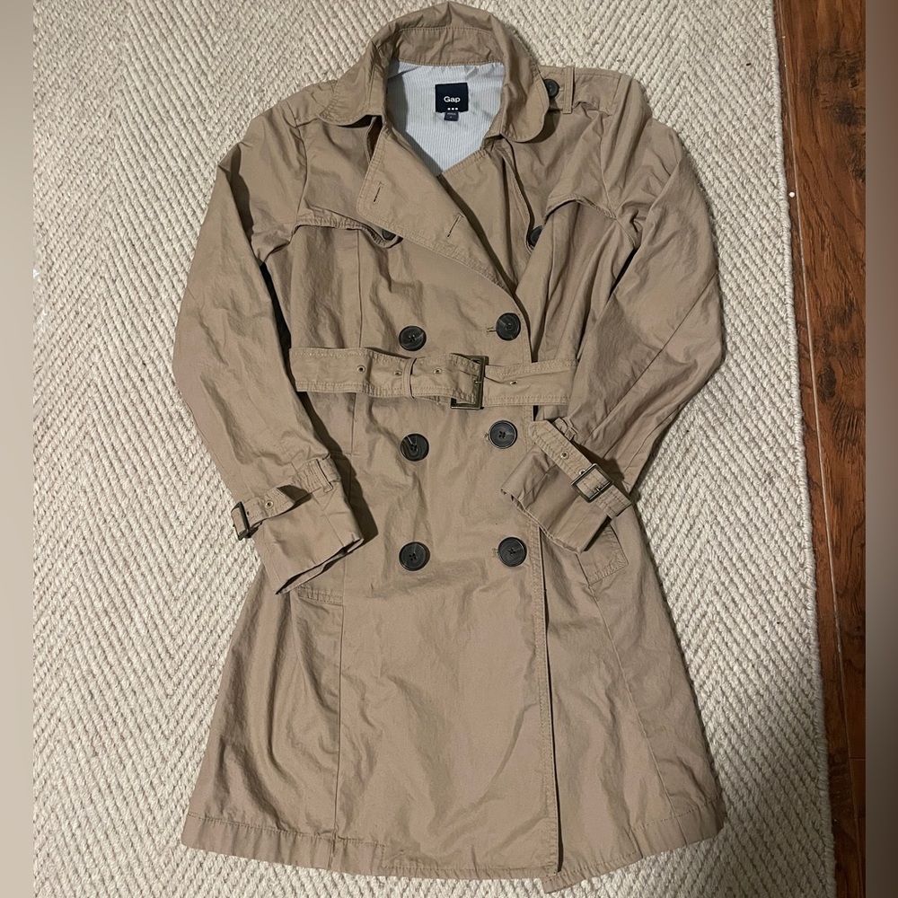 Trench coat